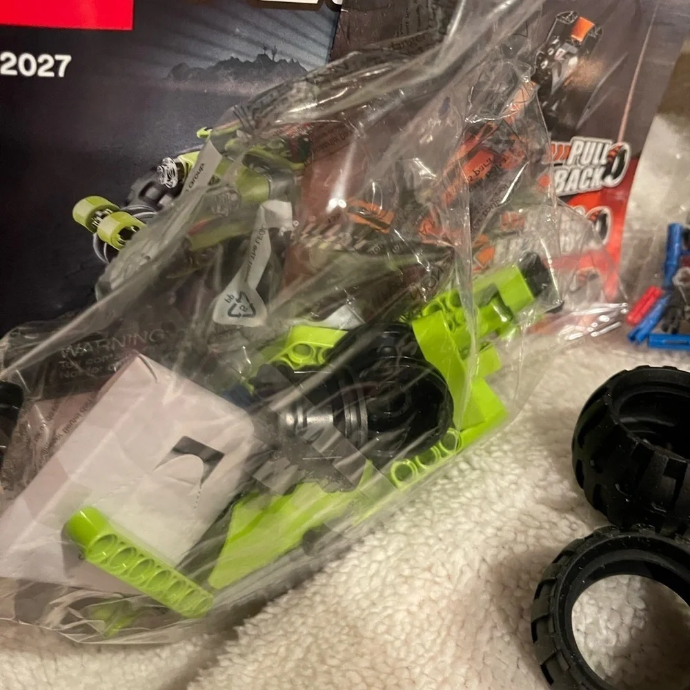 LEGO Technic Desert Racer - Green and Black